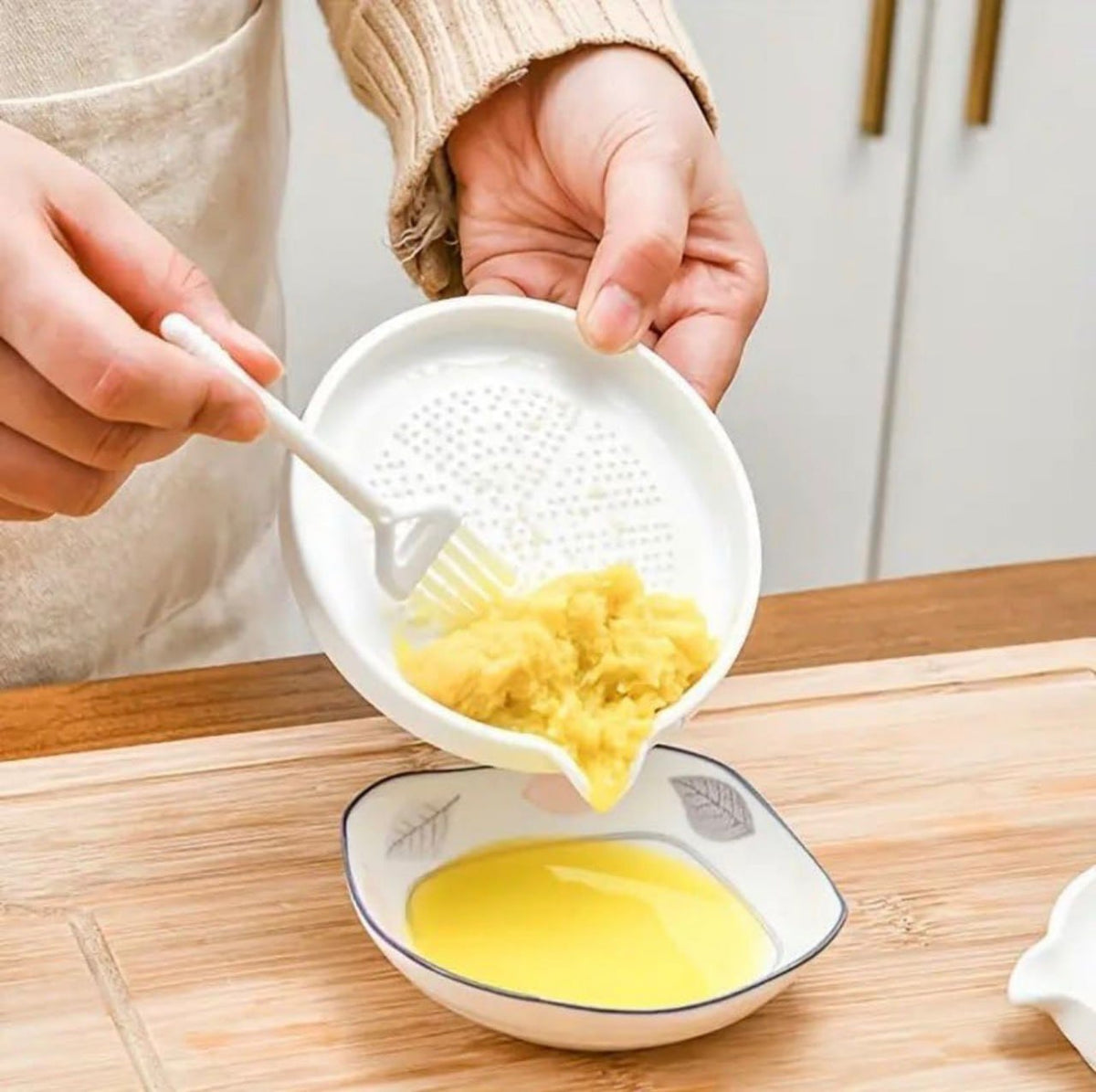 Ceramic Grater Plate